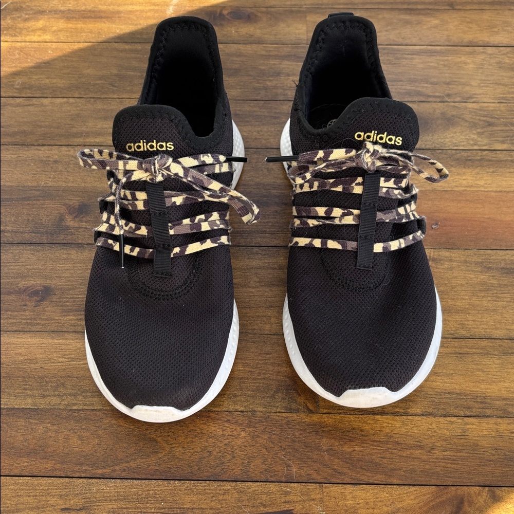 adidas Puremotion Adapt 2.0 black with camo laces